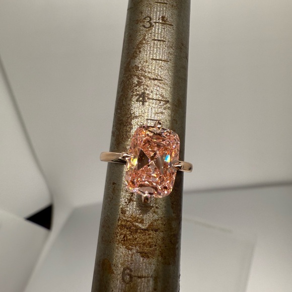 4.02 carat fancy pink antique cushion lab diamond compass prongs engagement ring - Picture 3 of 11